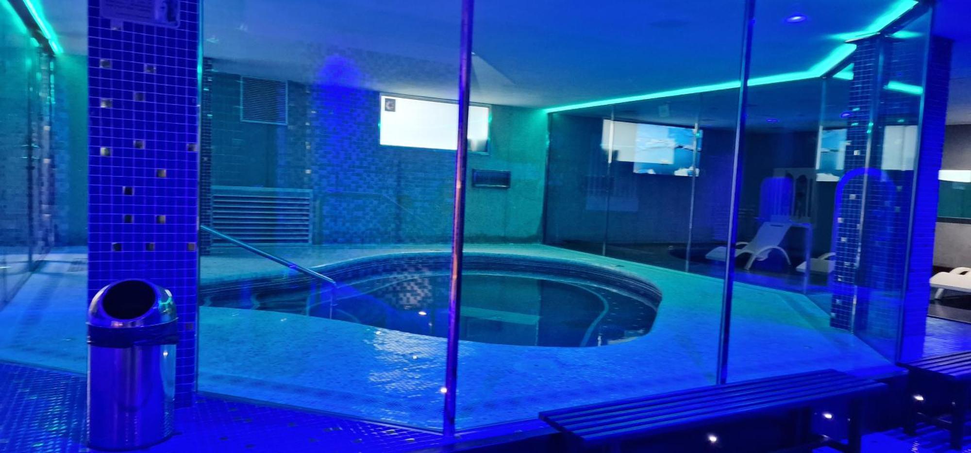 Hotel Maritimo Ris Con Garaje Noja Extérieur photo