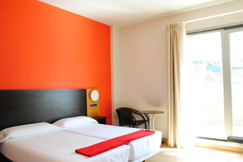 Hotel Maritimo Ris Con Garaje Noja Extérieur photo