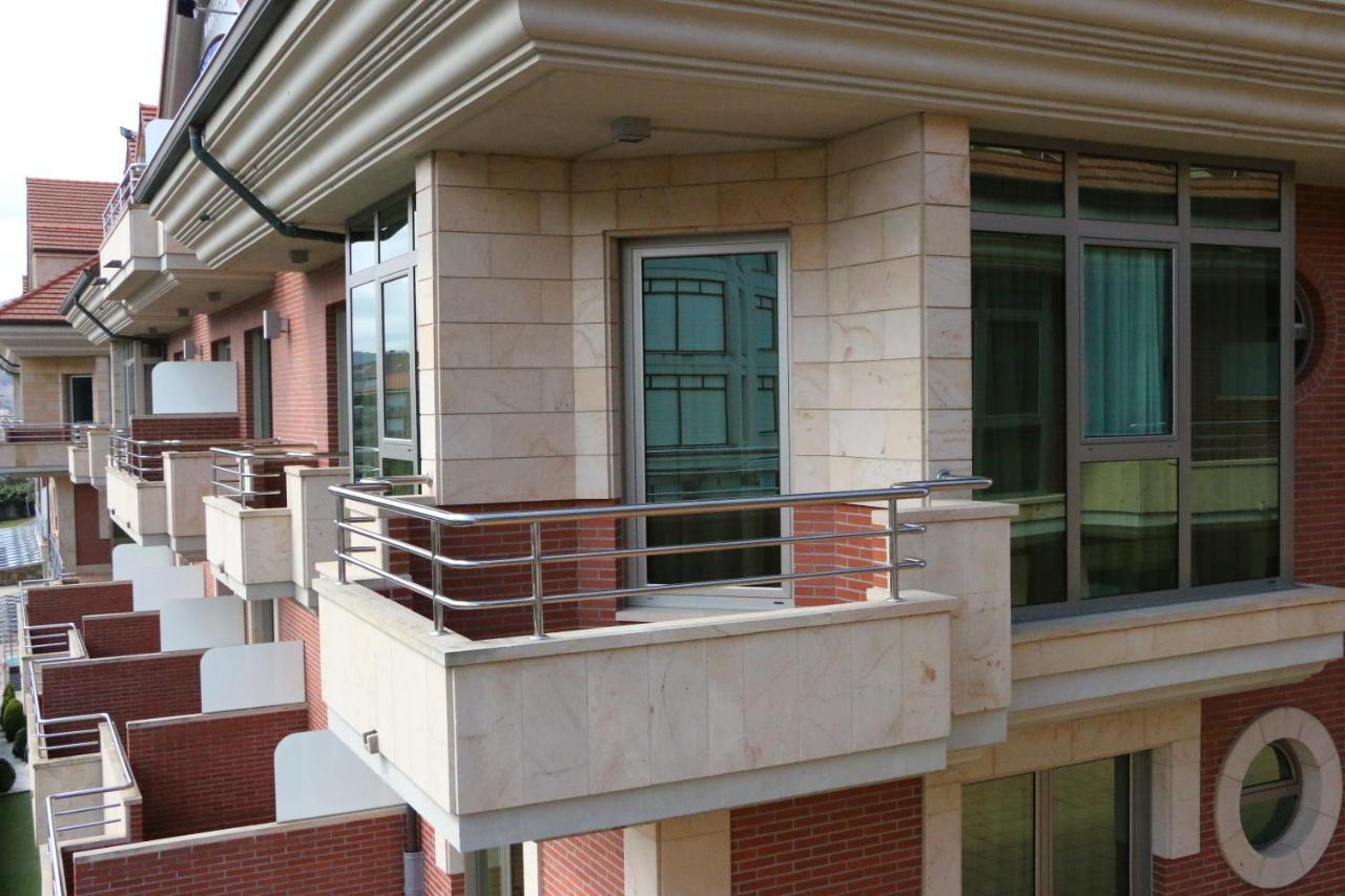 Hotel Maritimo Ris Con Garaje Noja Extérieur photo