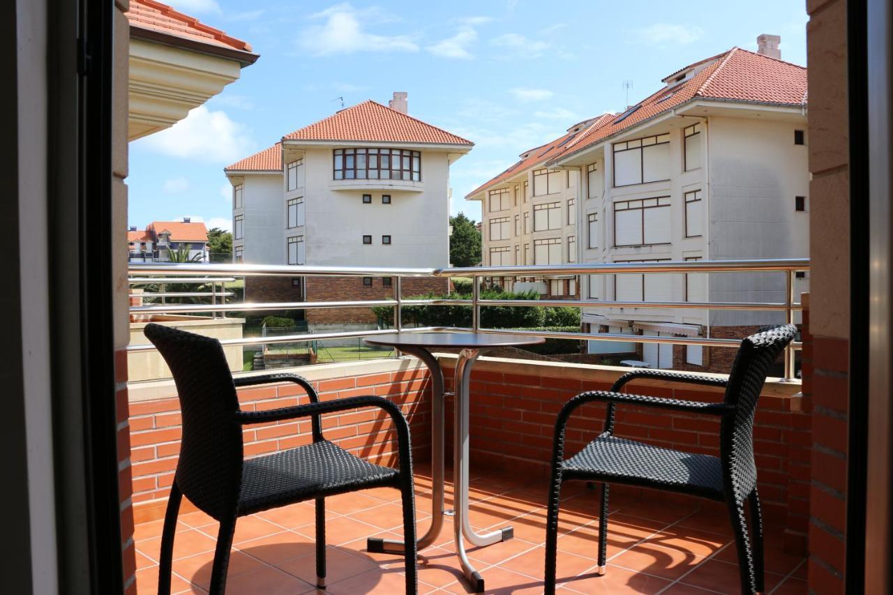 Hotel Maritimo Ris Con Garaje Noja Extérieur photo